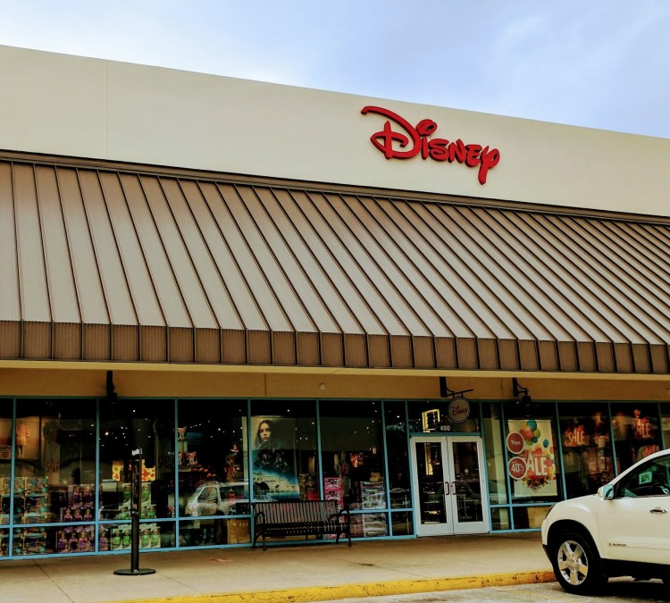 Disney Store (Branson,&nbspMO)